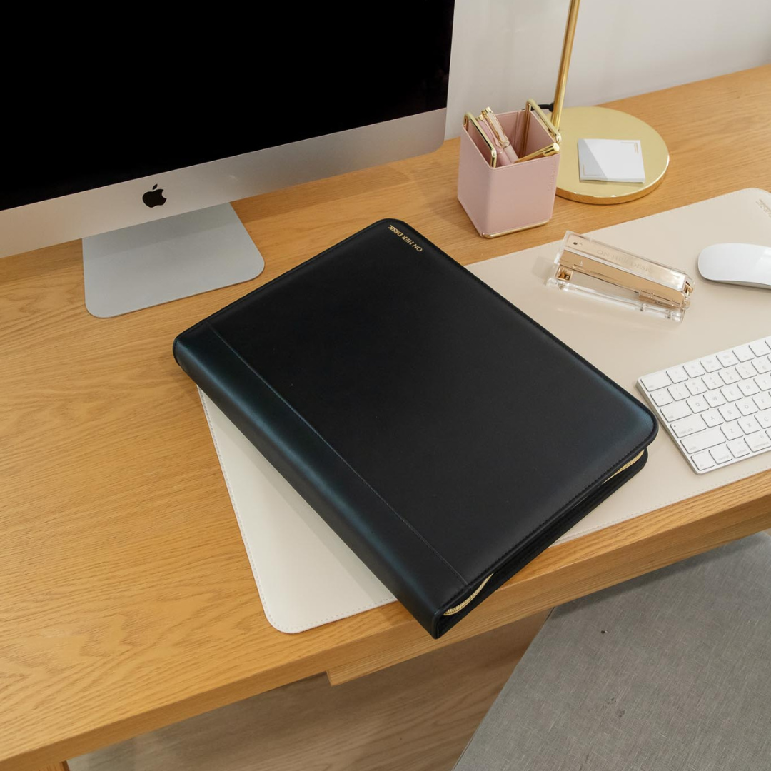 A4 Compendium Folder - Black