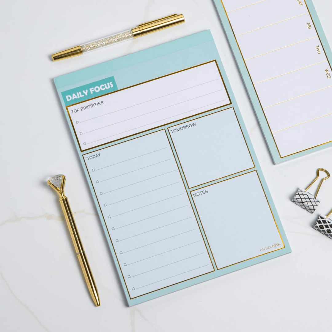 B5 Daily Focus Notepad - Mint Green (perforated)