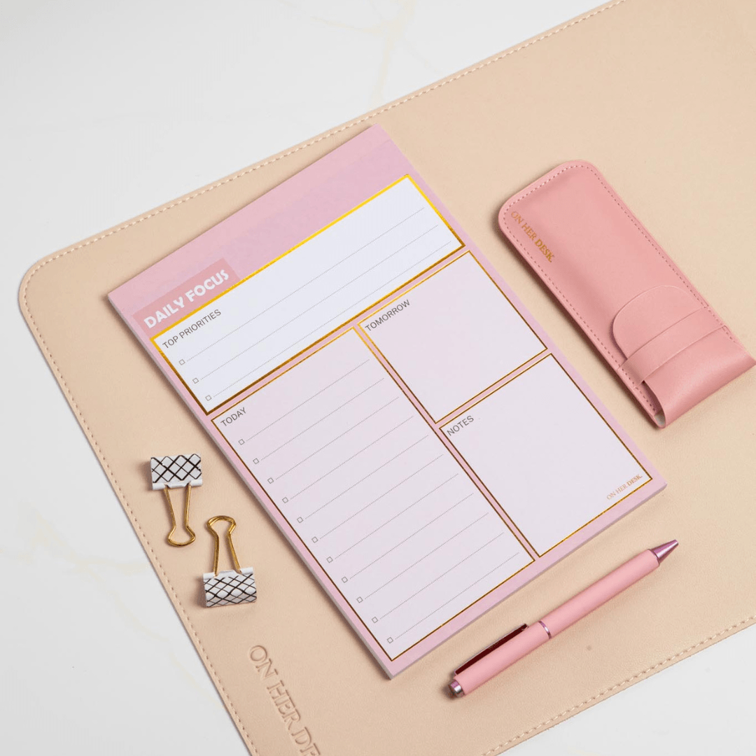 B5 Daily Focus Notepad - Pink (perforated)