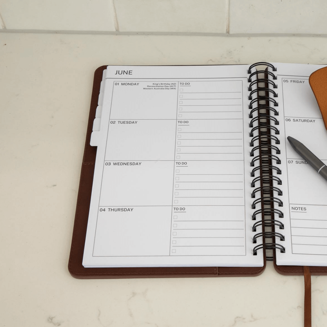 Men's 2026 Planner - Walnut Brown